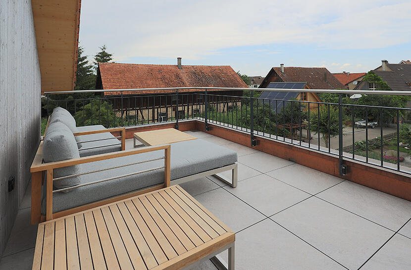 Holzhaus mit Dachterrasse